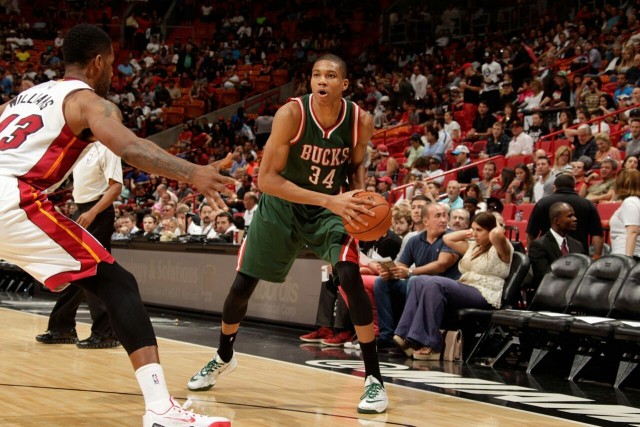 NBA揭幕周收视率创新高，76人对尼克斯比赛最受欢迎